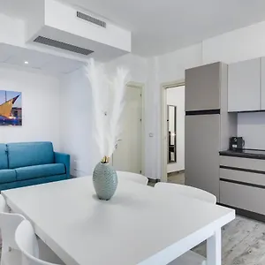 Elegance - Siroli Collection Aparthotel Cervia