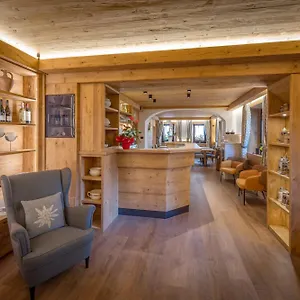 3* Hotel Cavallino