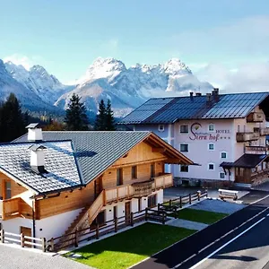  Hotel Siera Hof